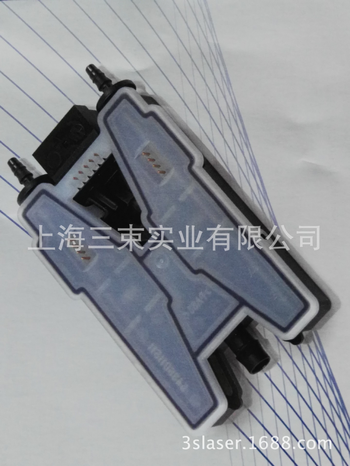 2,、塑料激光焊接的塑料激光焊接科技的利弊分析